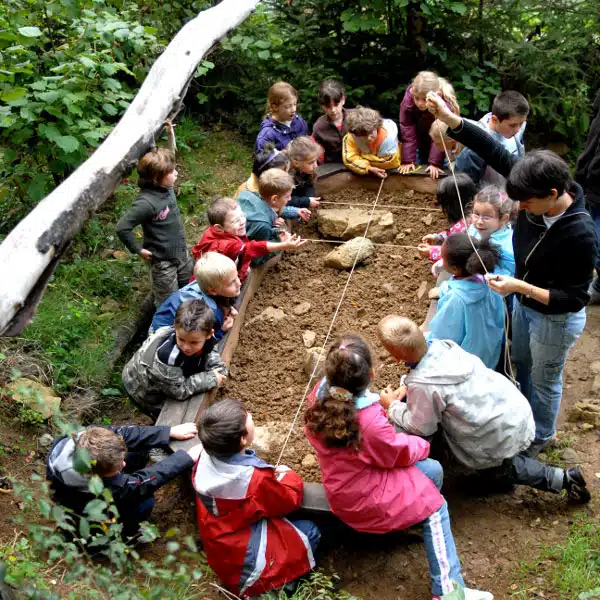 fouilles-animation-au-pays-des-traces-ariege